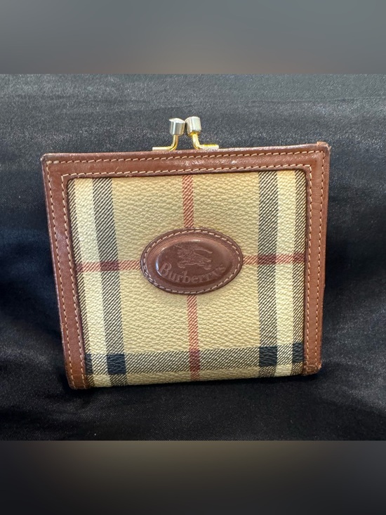 Burberry Handbags - Burberry Beige Plaid Leather Trim Unisex Coin Wallet